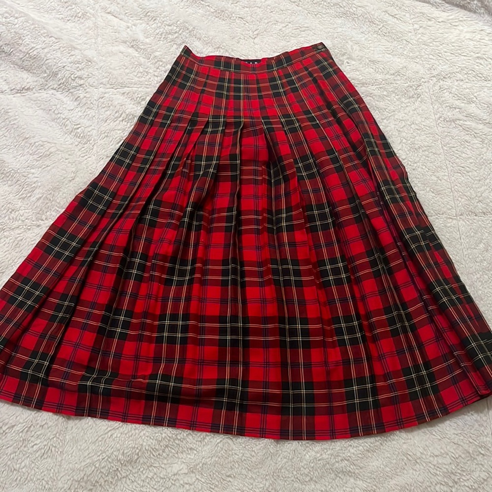 Vintage Gap Red Holiday Pleaded Skirt